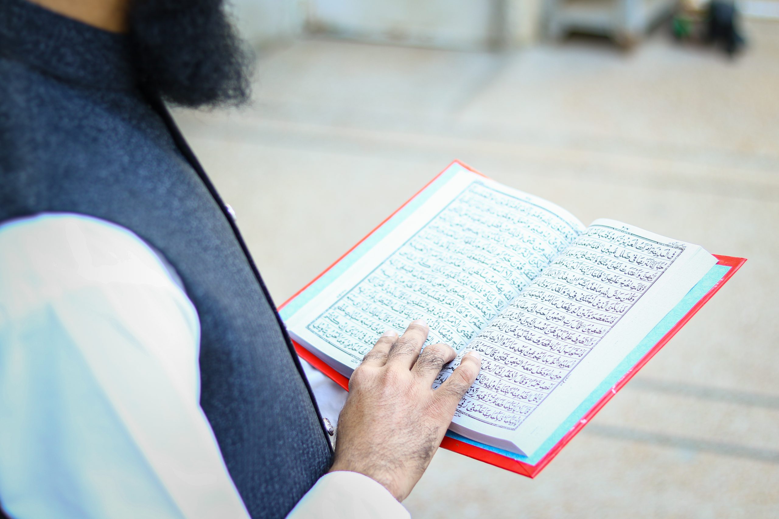 Read Quran with Tajweed Rules
